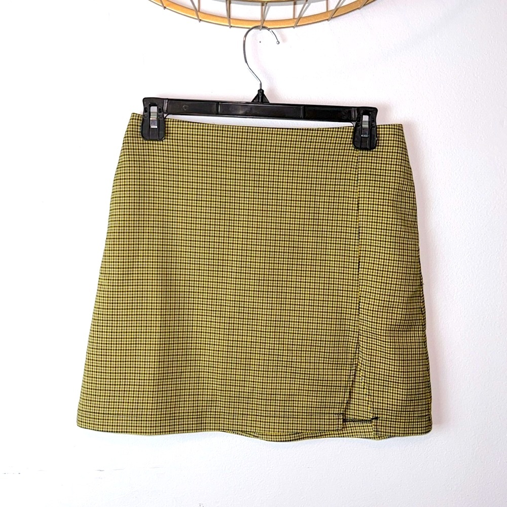 Urban Outfitters yellow plaid skirt